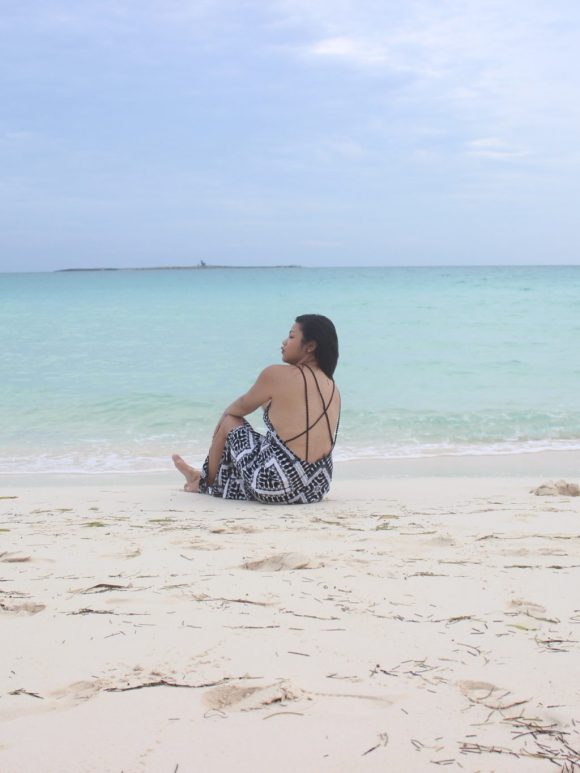 Beach Look: Patterned Black Maxi Dress Beach Look: Patterned Black Maxi Dress