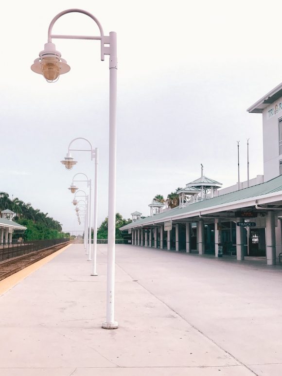 BS-1-3 Travel Options: Fort Lauderdale Airport to Miami International Airport